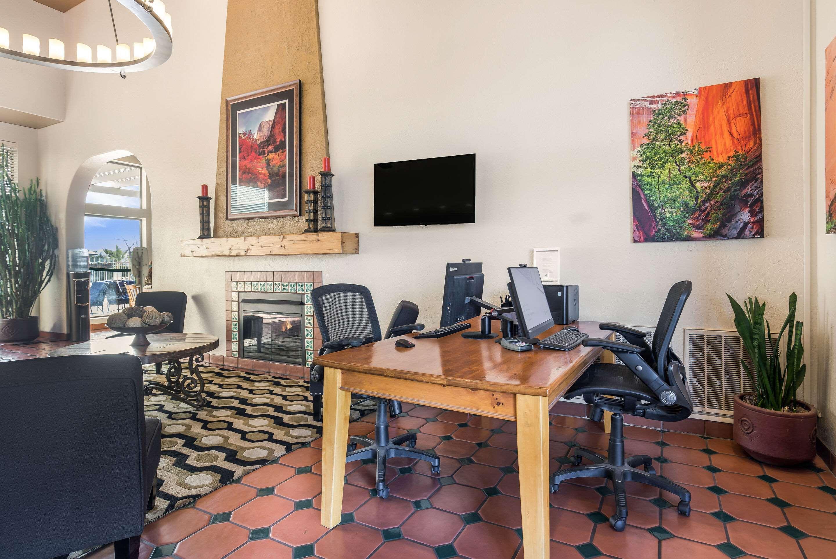Clarion Suites St George - Convention Center Area St. George Buitenkant foto